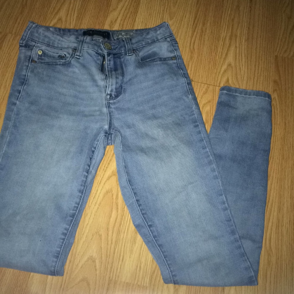 Skinny jeans light blue